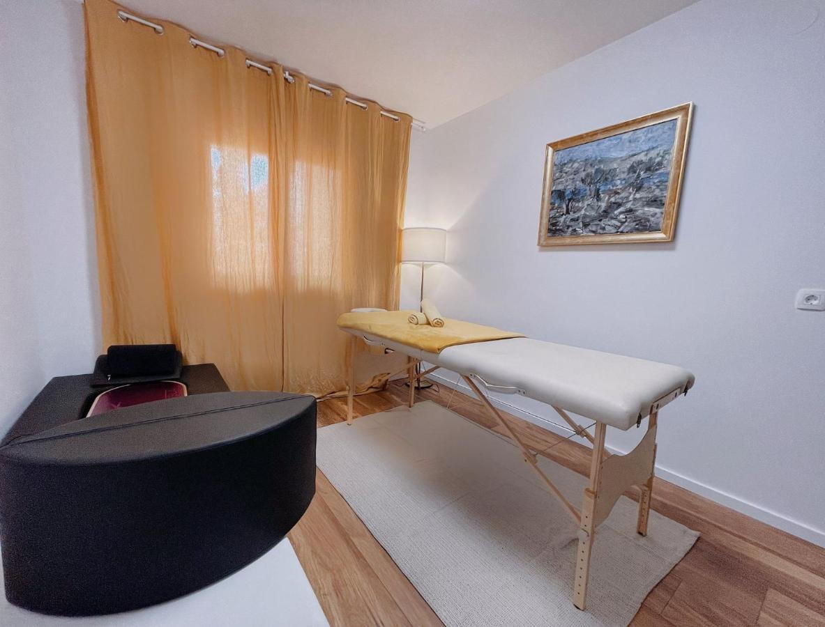 Vila Aria - Health & Wellness App Novi Vinodolski Bagian luar foto